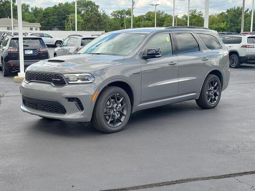 Gray 2026 Dodge Durango GT Plus HEMI V8