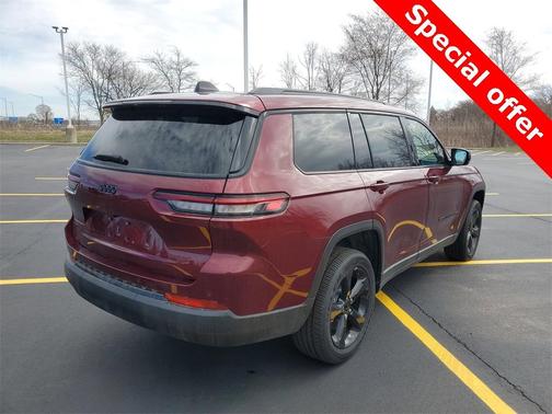 2025 Jeep Grand Cherokee L Laredo