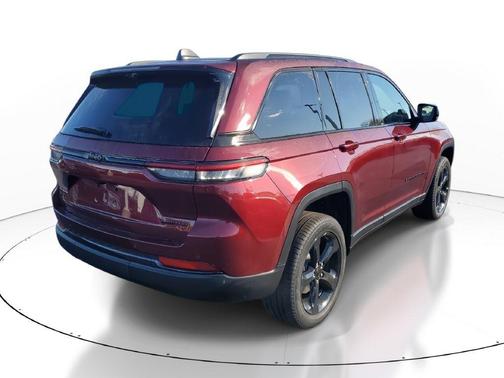 Velvet 2025 Jeep Grand Cherokee Limited