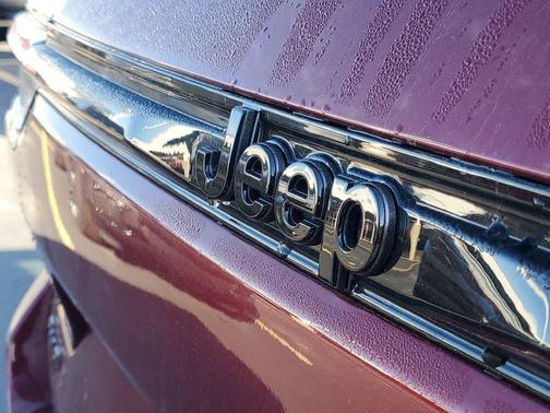 Velvet 2025 Jeep Grand Cherokee Limited