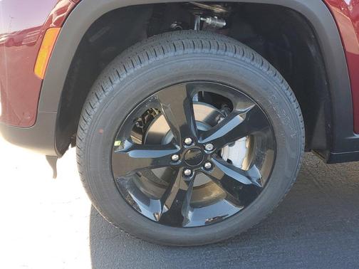 Velvet 2025 Jeep Grand Cherokee Limited
