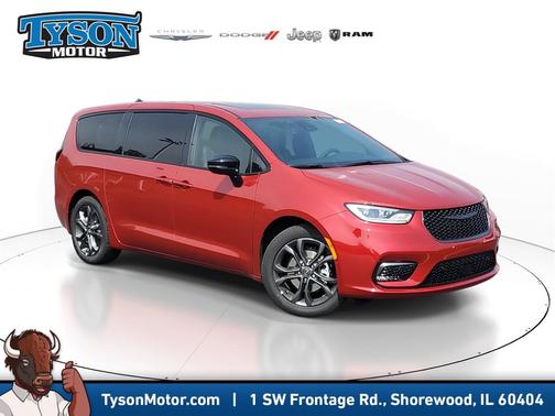 2026 Chrysler Pacifica Select