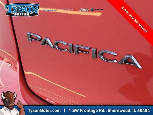 2026 Chrysler Pacifica Select