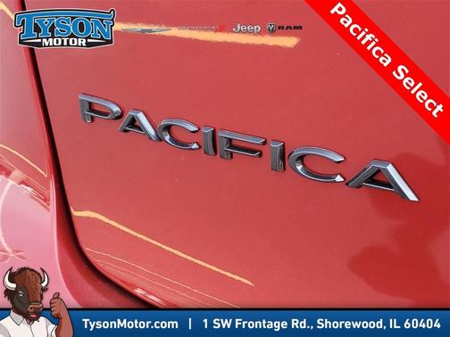 2026 Chrysler Pacifica Select