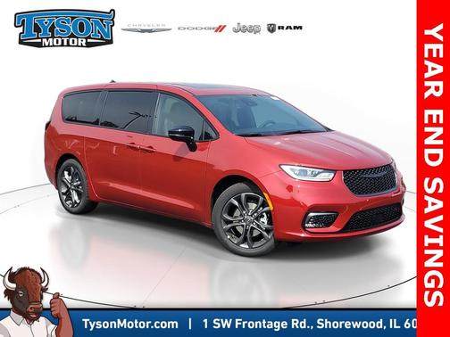 2026 Chrysler Pacifica Select
