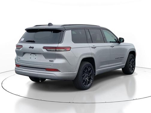 2026 Jeep Grand Cherokee L Summit