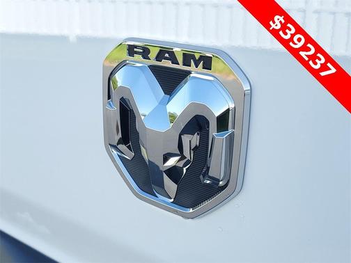 2026 RAM ProMaster 1500 Low Roof