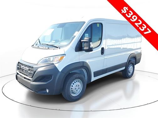 2026 RAM ProMaster 1500 Low Roof