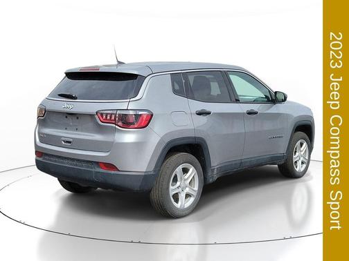 Billet Silver Metallic Clearcoat 2023 Jeep Compass Sport