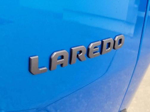2026 Jeep Cherokee Laredo