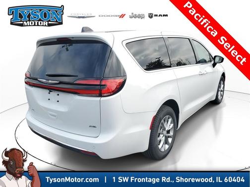 2026 Chrysler Pacifica Select