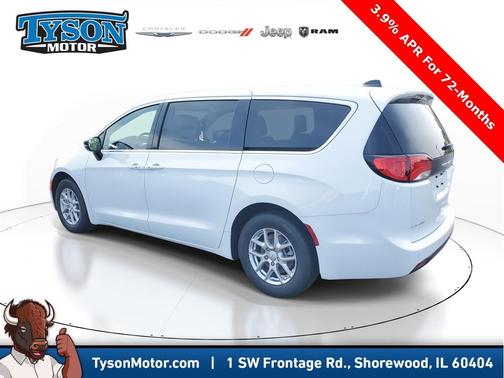 2026 Chrysler Voyager LX