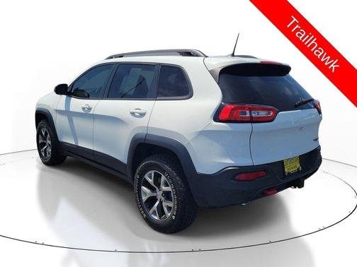 Bright White Clearcoat 2017 Jeep Cherokee Trailhawk