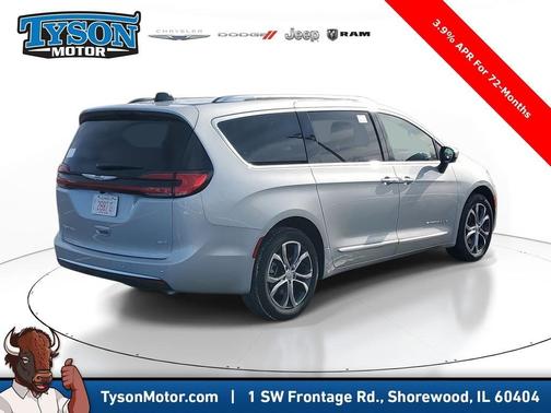 2026 Chrysler Pacifica Pinnacle