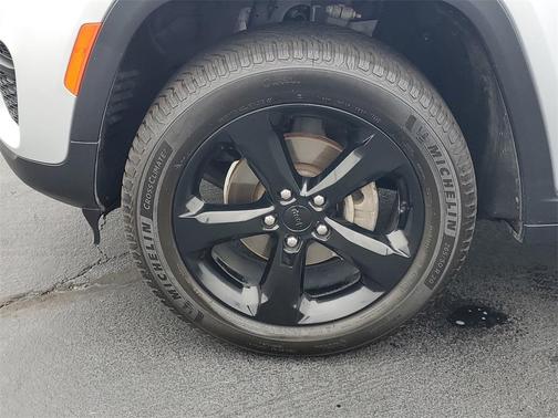 2022 Jeep Grand Cherokee Altitude