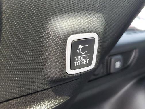 Silver 2025 Jeep Grand Cherokee Limited