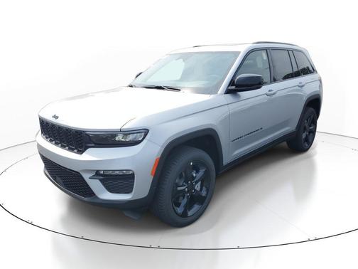 Silver 2025 Jeep Grand Cherokee Limited