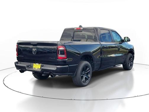 Diamond Black 2024 RAM 1500 Big Horn/Lone Star