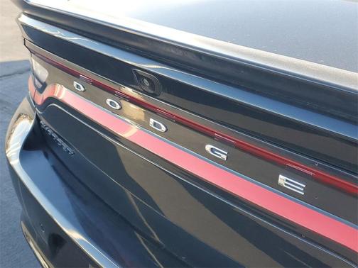 2018 Dodge Charger SXT