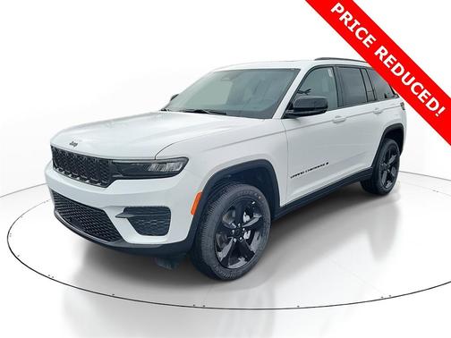 2025 Jeep Grand Cherokee Laredo