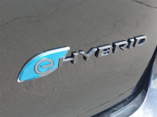 2025 Chrysler Pacifica Hybrid Select