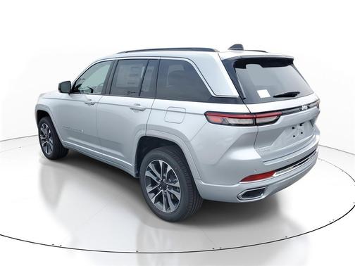 2025 Jeep Grand Cherokee Overland