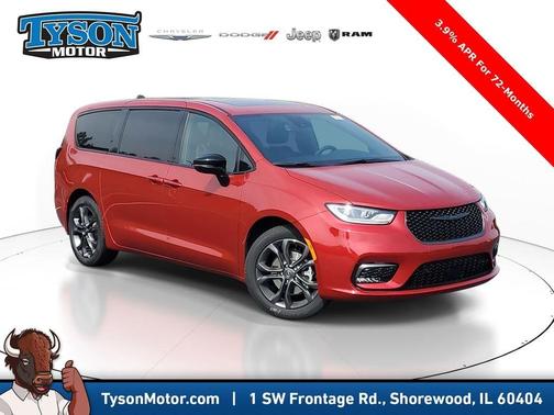 2026 Chrysler Pacifica Select