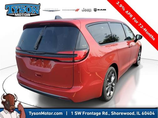 2026 Chrysler Pacifica Select