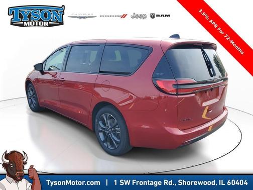 2026 Chrysler Pacifica Select