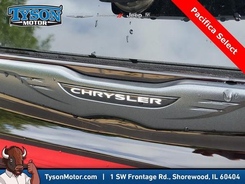 2026 Chrysler Pacifica Select