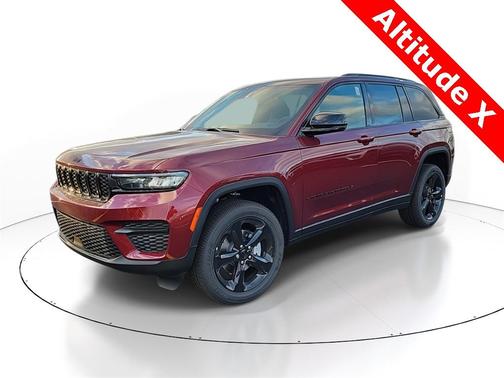 2025 Jeep Grand Cherokee Laredo