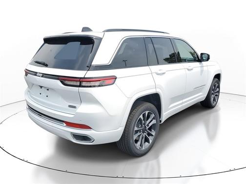 2025 Jeep Grand Cherokee Overland