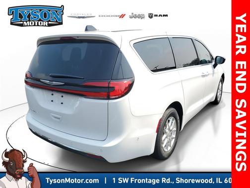 2025 Chrysler Pacifica Select