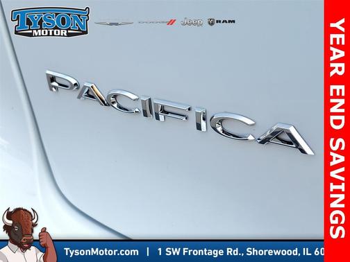 2025 Chrysler Pacifica Select