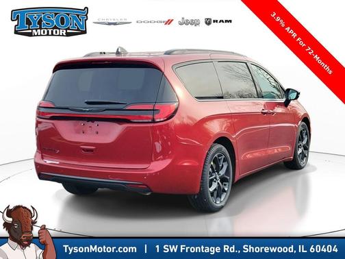 2026 Chrysler Pacifica Select