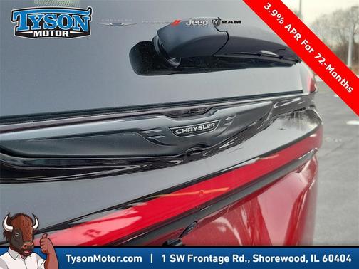 2026 Chrysler Pacifica Select