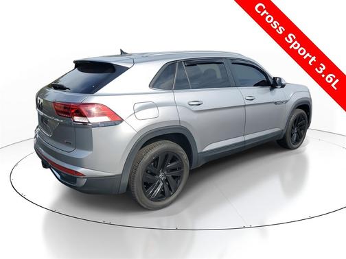 2022 Volkswagen Atlas Cross Sport 3.6L V6 SE w/Technology