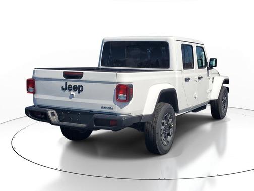 White 2026 Jeep Gladiator Sport