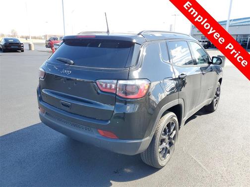 2025 Jeep Compass Latitude