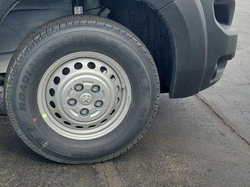 White 2026 RAM ProMaster 2500 High Roof