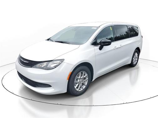 2026 Chrysler Voyager LX
