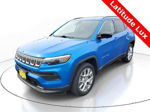 2022 Jeep Compass Latitude Lux