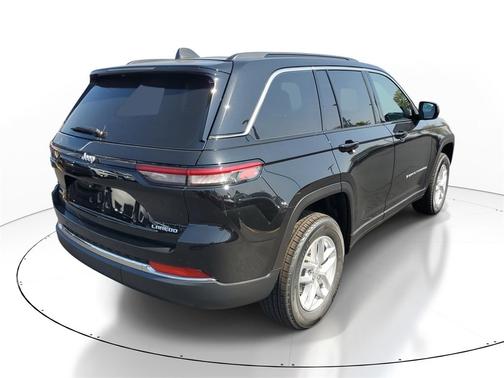 2025 Jeep Grand Cherokee Laredo X