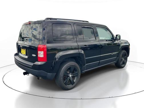 Black Clearcoat 2015 Jeep Patriot Latitude