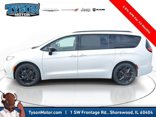 2026 Chrysler Pacifica Select