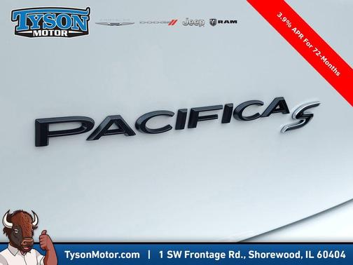 2026 Chrysler Pacifica Select