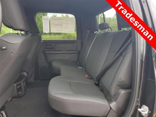 2025 RAM 2500 Tradesman