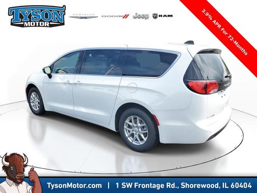 2026 Chrysler Voyager LX