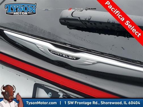 2026 Chrysler Pacifica Select