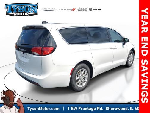 2026 Chrysler Voyager LX